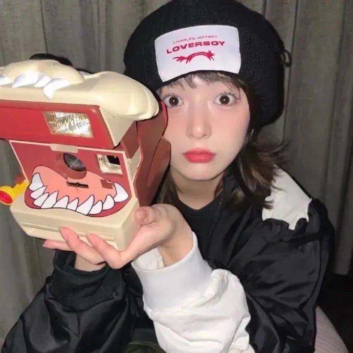 皇上娘娘成立妇联了